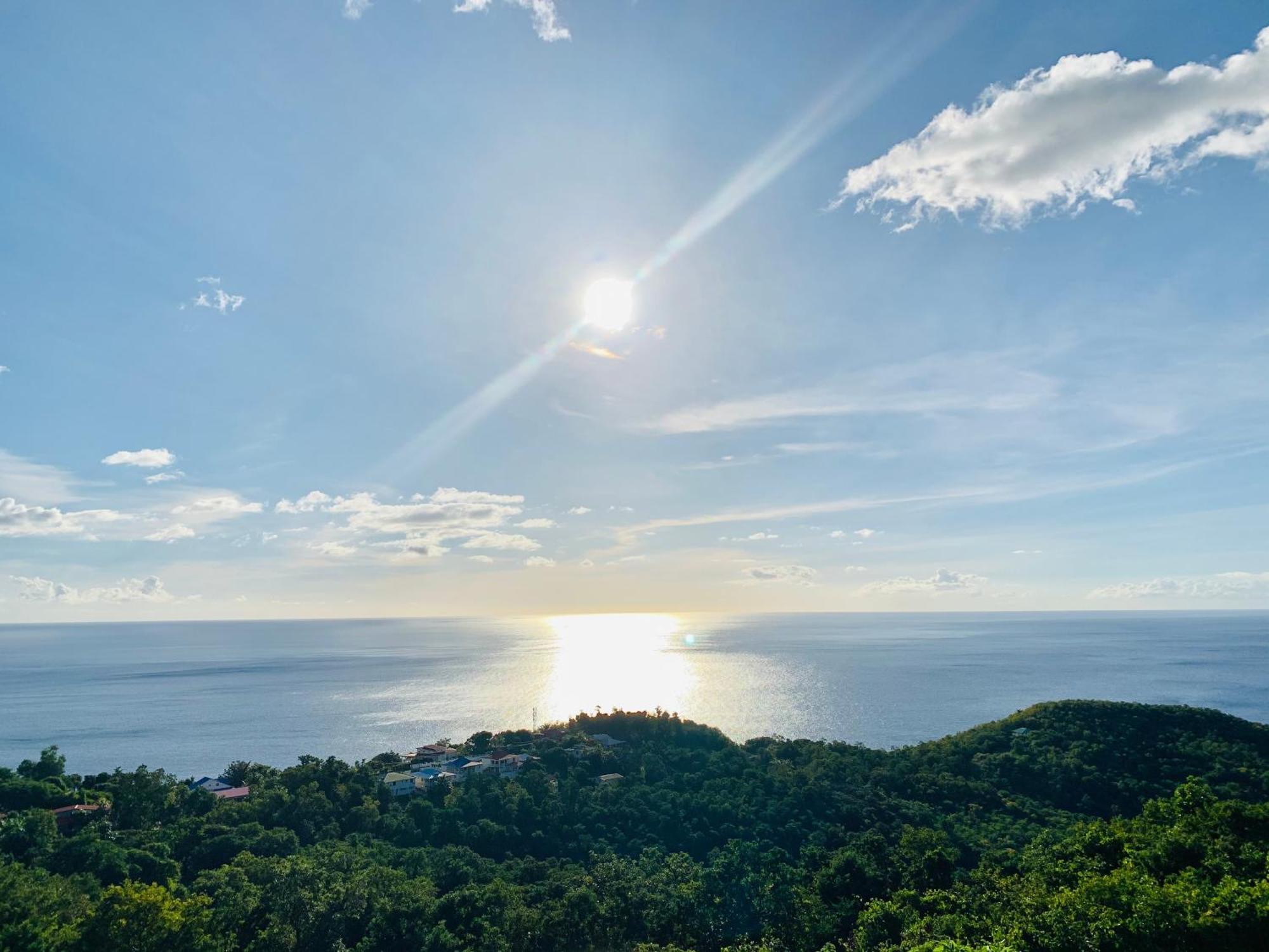 Paradis Au Soleil, Vue Panoramique Sur Mer Буйянт Екстериор снимка